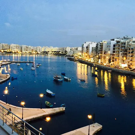 Apartamento Seafront Spinola Bay